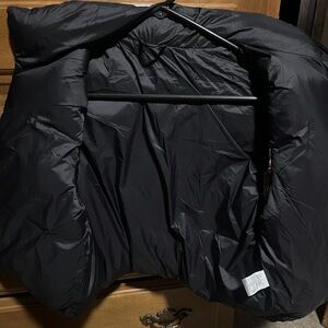 Women's Black Puffer Vest